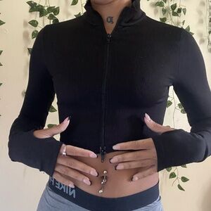 Zara Black Ribbed Crop Top